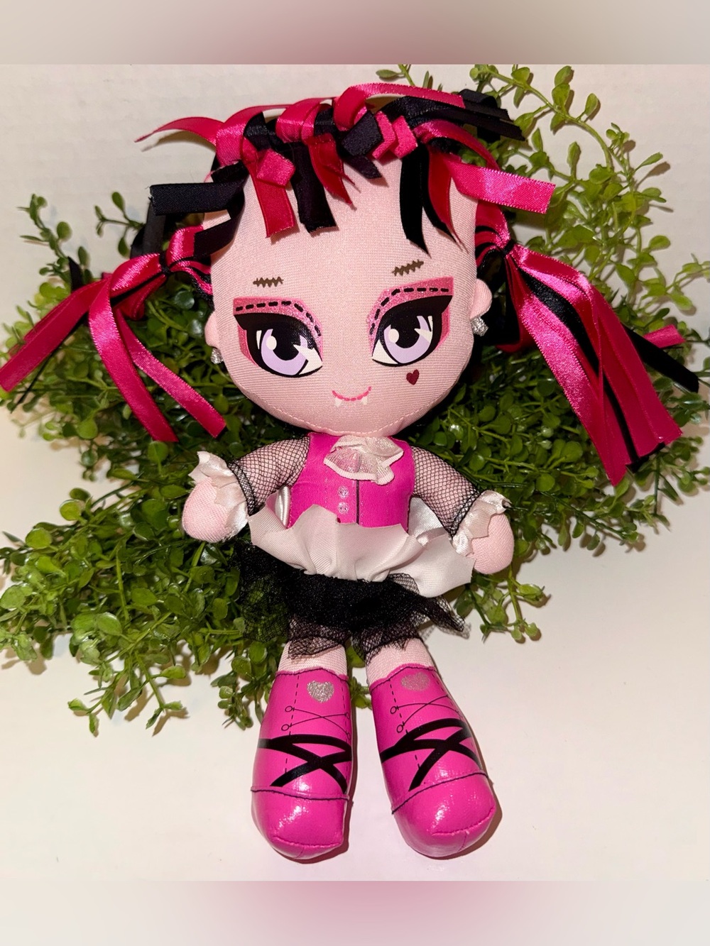 Monster High
Draculaura 10-inch